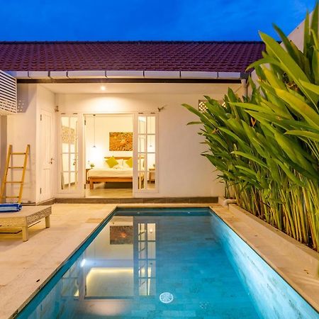 Casa Nisa Seminyak Villa Exterior foto